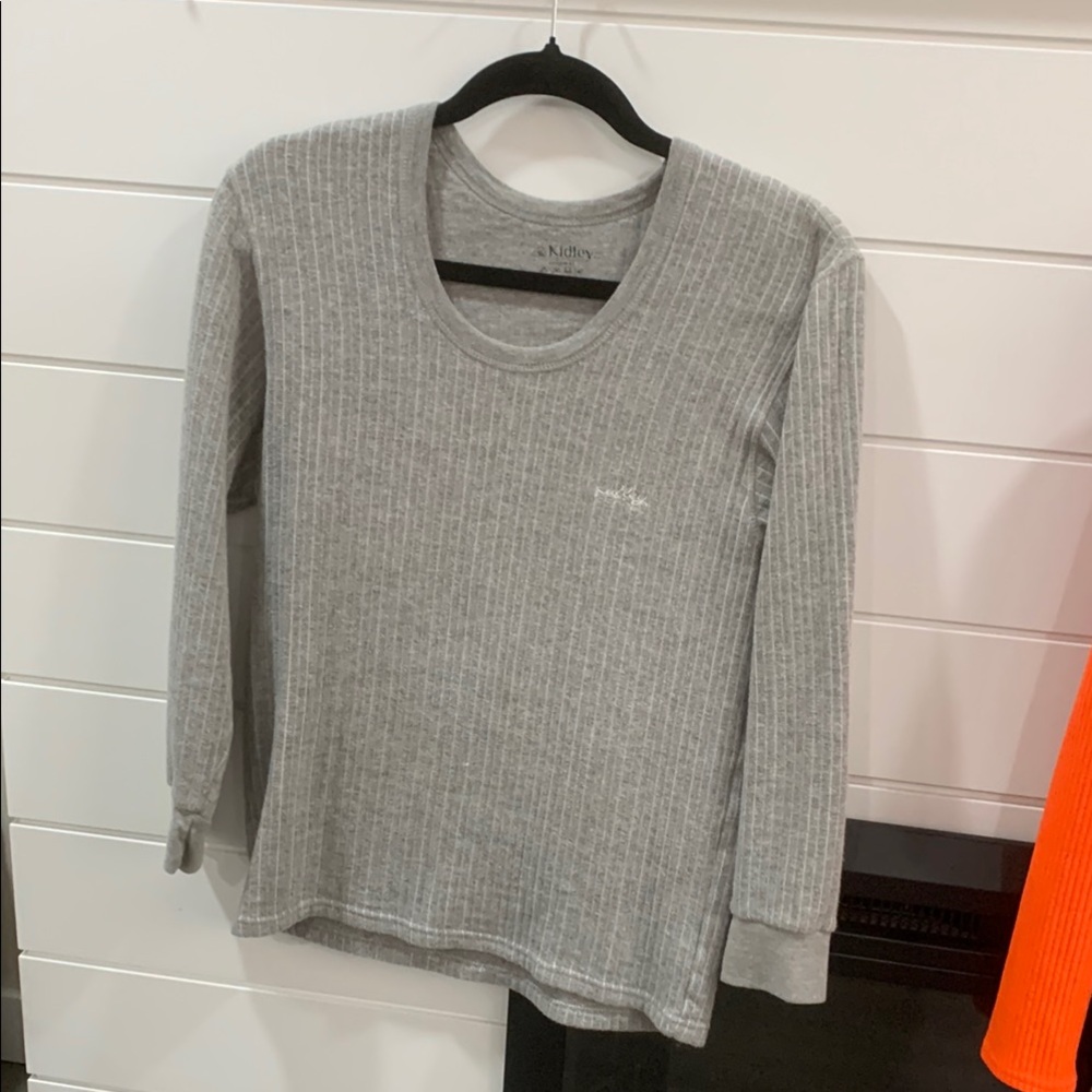 Gray Long Sleeve Ribbed Top